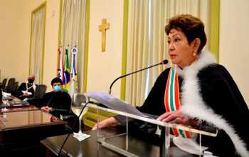 Desembargadora que falou em “escravidão” tem carro e motorista pagos pelo tribunal