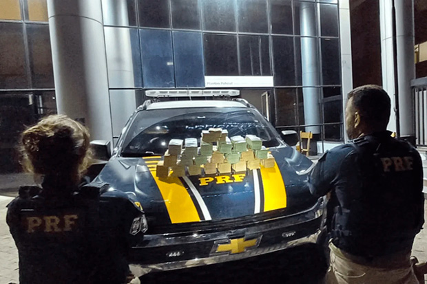 Flagrado com R$ 746 mil no carro disse que pegou dinheiro em reunião do Podemos