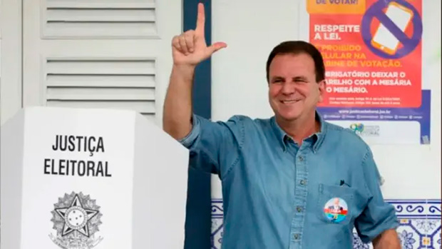 Eduardo Paes dispara e pode vencer no 1° turno no RJ, diz nova pesquisa Quaest