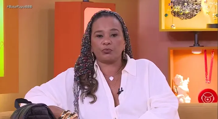 Eliminada com 94,17% dos votos, Solange Couto pede desculpas ao público no Bate-Papo BBB