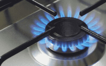 Governo libera R$ 330 milhões para segurar preço do gás de cozinha