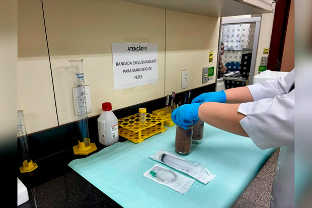 Hospital necessita de doação de fezes para transplante em MG