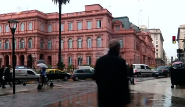 Milei proíbe acesso de jornalistas à Casa Rosada: “ataque à imprensa”