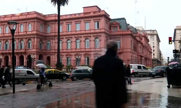 Milei proíbe acesso de jornalistas à Casa Rosada: “ataque à imprensa”
