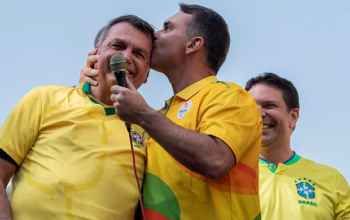 Míriam Leitão diz que Flávio Bolsonaro é a continuação do projeto golpista do pai e ameaça à democracia