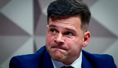 Moraes determina início de cumprimento das penas de ex-diretor da PRF e outros quatro condenados por trama golpista