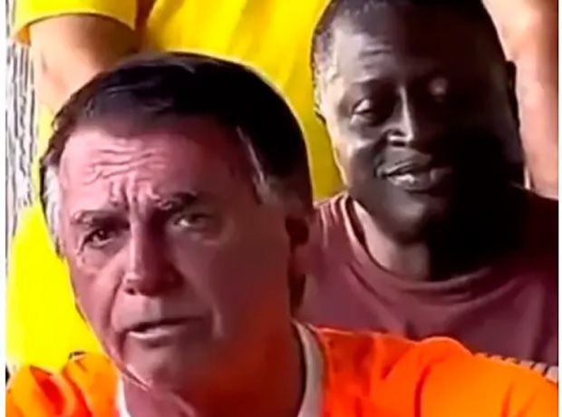 MPF arquiva denúncia contra Bolsonaro por chamar petistas de “feias” e “incomíveis”
