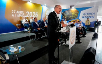 Na Agrishow, Alckmin anuncia R$ 10 bi de financiamento para maquinário