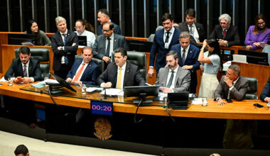 PL da Dosimetria: Câmara derruba veto de Lula a projeto que beneficia Bolsonaro