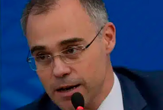 Prefeitura de SP paga R$ 183 mil sem licitação ao instituto de André Mendonça por curso para GCM