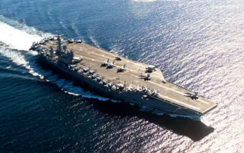 USS Nimitz chega ao Rio em operação naval dos EUA com países da América do Sul