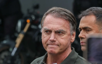 PGR dá aval para Bolsonaro fazer cirurgia no ombro