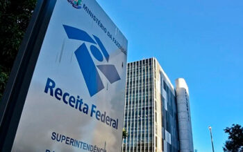 Receita Federal inicia cobrança a contribuintes classificados como “devedores contumazes”