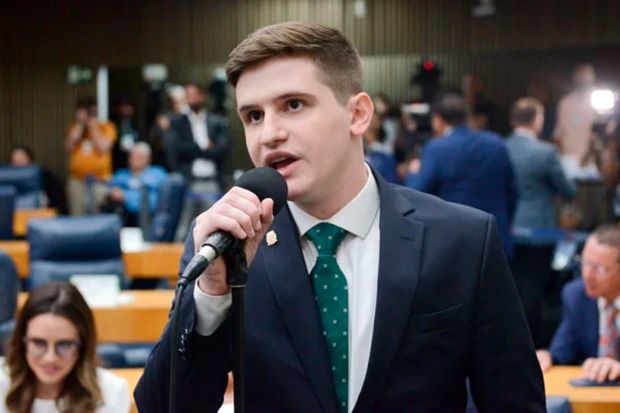 Sem Zambelli e Eduardo Bolsonaro, PL aposta em perseguidor do Padre Júlio para puxar votos