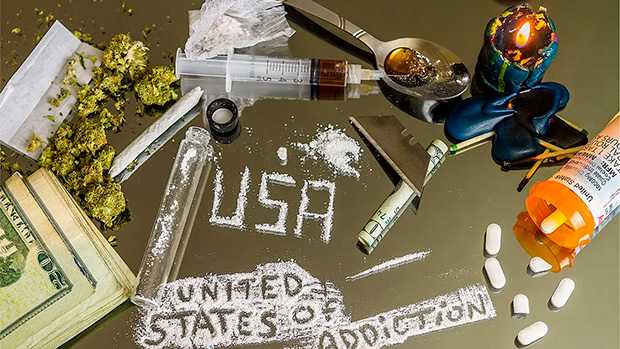 Trump culpa a América Latina pelas drogas, mas sabe que sua Cracolândia financia o tráfico