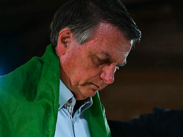 Bolsonaro tenta anular condenação e quer caso em turma com Fux, Mendonça e Kássio