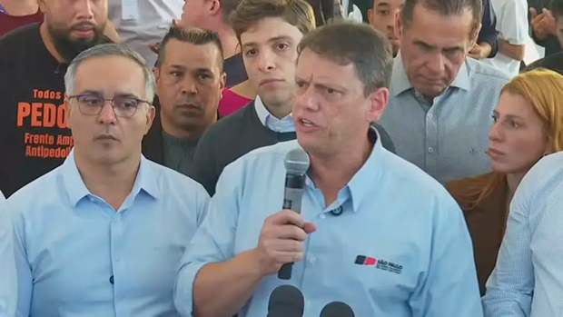“Brasileiro não tolera mais a corrupção”: a reação de Tarcísio ao caso Flávio-Vorcaro