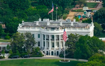 Casa Branca entra em alerta após disparos e isolamento em Washington