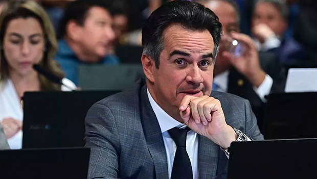 Ciro Nogueira comprou triplex de R$ 22 milhões um mês antes de apresentar "emenda Master"