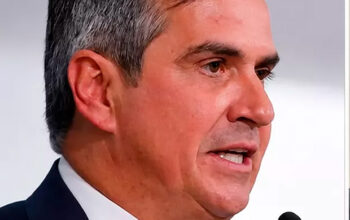 Ciro Nogueira evita defender Flávio Bolsonaro no escândalo do Master: "se for culpado, tem que pagar"
