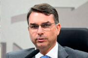 Flávio tenta capitalizar medida dos EUA contra PCC e CV