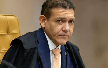 KKassio pede que PGR se manifeste em até 20 dias sobre revisão criminal de Bolsonaro