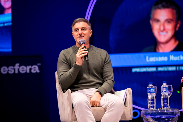 Ex-garoto-propaganda de empresa de Vorcaro, Luciano Huck detona Bolsa Família a empresários
