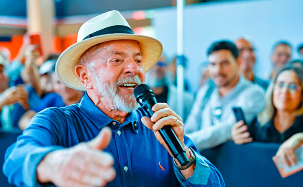 Lula sobe em ranking e volta a ter mais aprovação que rejeição na América Latina