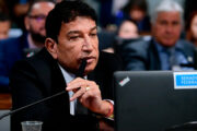 Magno Malta (PL-ES) afirma que renuncia ao Senado se acusação de agressão for comprovada