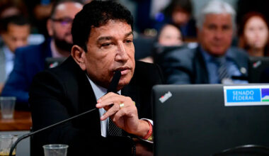 Magno Malta (PL-ES) afirma que renuncia ao Senado se acusação de agressão for comprovada