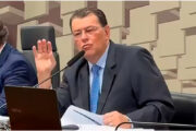 Moara Silva diz que Eduardo Braga usa a mentira como instrumento de trabalho e que usa nome de Marina Silva para lucrar eleitoralmente