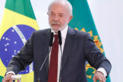 “Nunca se calou”, diz Lula ao homenagear Raimundo Rodrigues Pereira