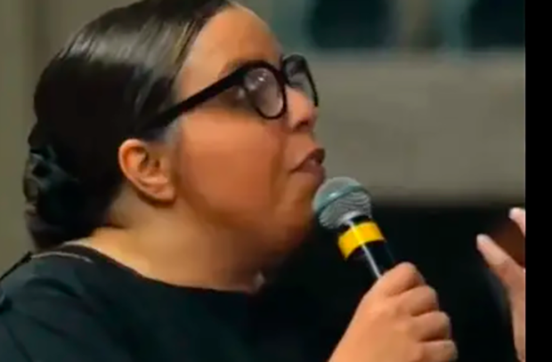 Pastora denuncia abusos de líderes evangélicos e manda mulheres procurarem a polícia