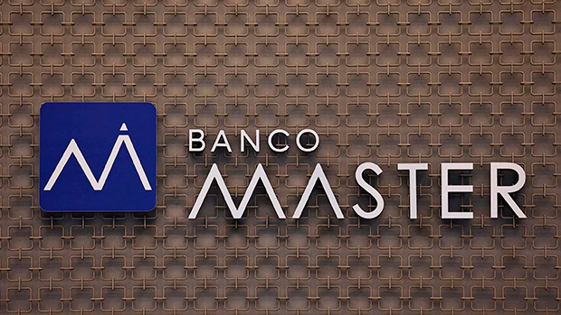 PF investiga esquema bilionário de propinas do Master por meio de cartões corporativos