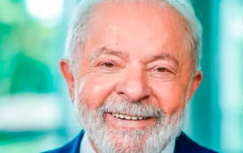 Quaest: Lula cresce no 1° turno e volta a ficar numericamente à frente de Flávio Bolsonaro no 2°