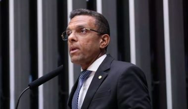 Otoni de Paula elogia atuação de Lula no caso Master: 'passa longe do escândalo'