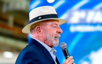 Lula faz nova sessão de radioterapia no couro cabeludo