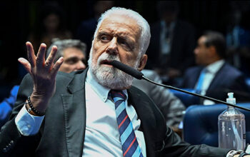 Jaques Wagner diz que PEC da Anistia é extremamente nefasta à democracia brasileira