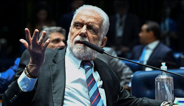 Jaques Wagner diz que PEC da Anistia é extremamente nefasta à democracia brasileira