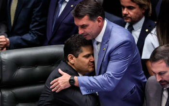 Rogério Correia acusa Alcolumbre de “acordão” com extrema direita e diz que Lula responderá nas urnas