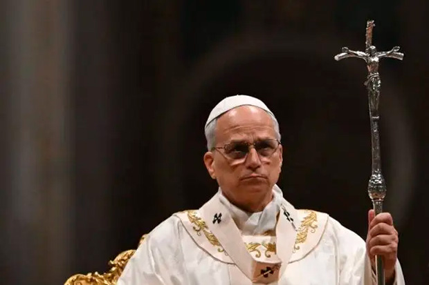 Vaticano ameaça excomungar grupo extremista por desafiar o Papa