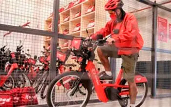 BNDES abre linha de R$ 340 milhões para bicicletas elétricas de entregadores