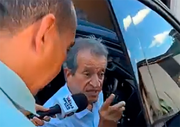 “Bolsonaro me proibiu de falar”, diz Valdemar ao negar entrevista sobre vídeo de Michelle