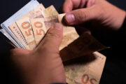 Caixa começa a pagar Bolsa Família de junho