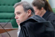 “Dark Horse”: PGR descarta Moraes e pede que Mendonça analise repasse de Vorcaro