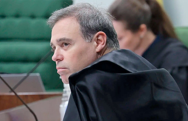 “Dark Horse”: PGR descarta Moraes e pede que Mendonça analise repasse de Vorcaro