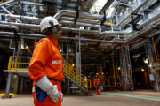 Economia brasileira cresceu 0,1% em abril, estima prévia da FGV