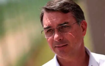 Kassio Nunes Marques suspende pesquisa que apontou queda de Flávio Bolsonaro