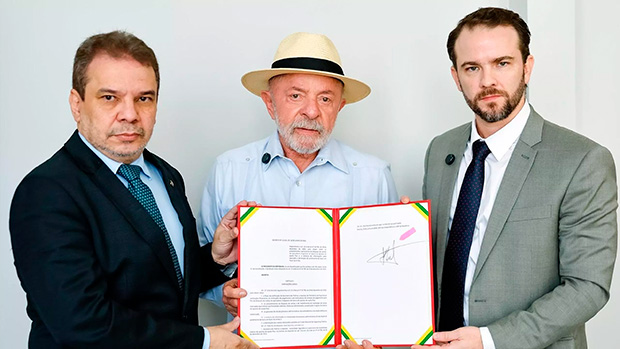 Lula assina decreto que destina recursos de bets ilegais para a segurança pública