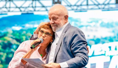 Lula tenta convencer Marília Campos a concorrer ao governo de Minas